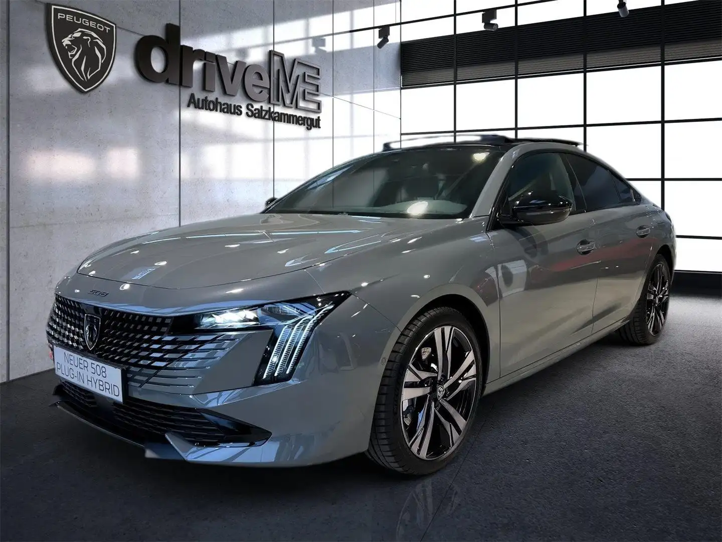 Peugeot 508 GT Hybrid 225 e-EAT8 *0,99% + € 133 mtl* Grau - 2