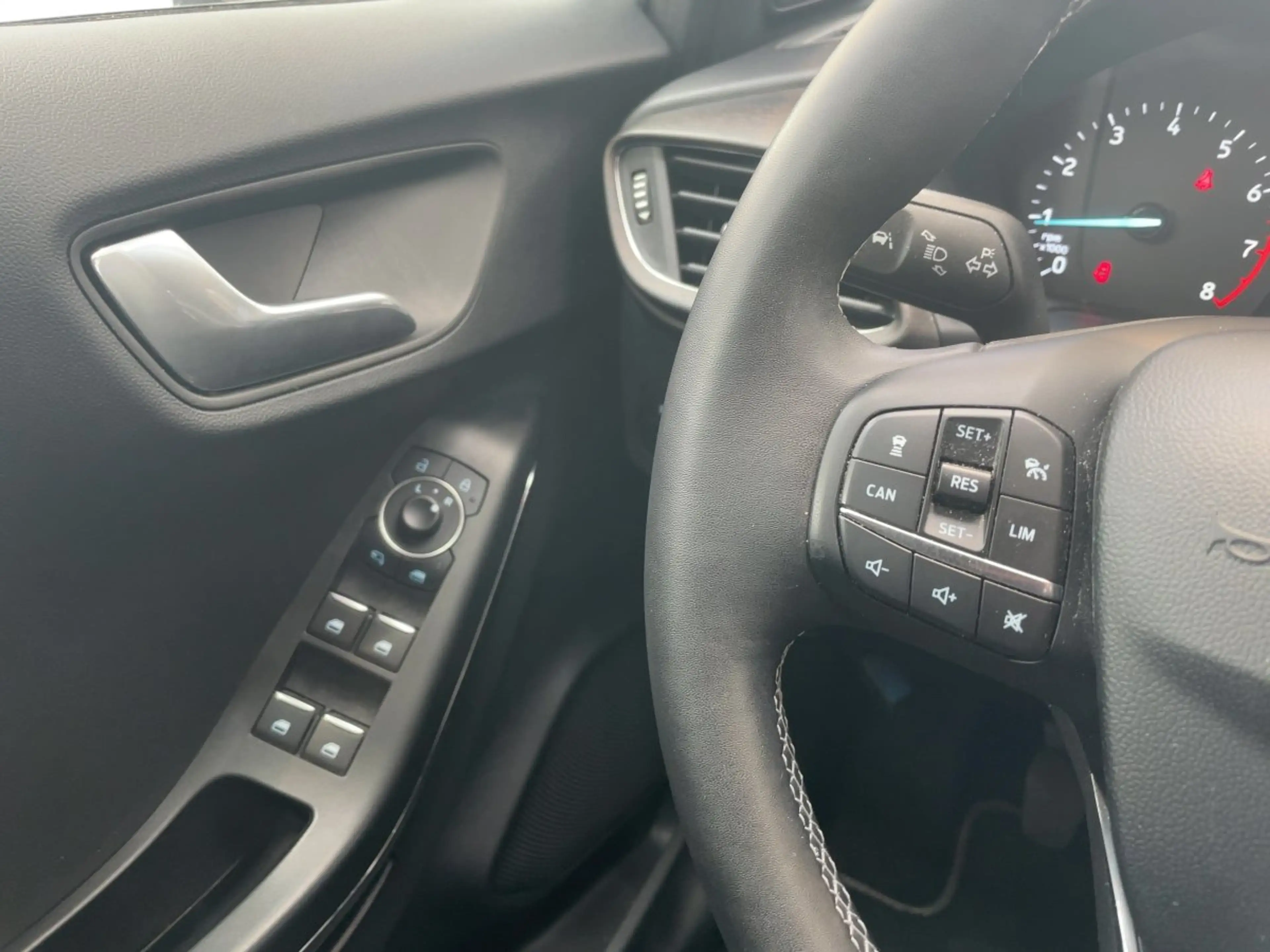 Ford Puma Titanium X Navi Kamera LED SHZ LHZ 2xPDC — photo 20