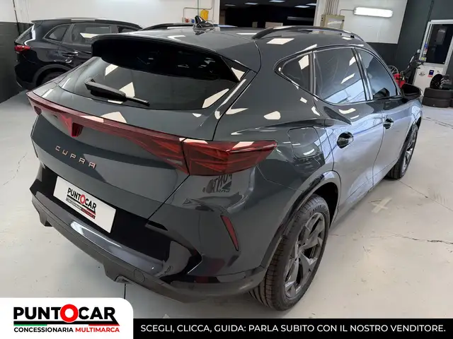 Cupra Formentor view 11