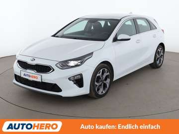 1.6 CRDi Spirit *NAVI*TEMPO*CAM*PDC*SHZ*ALU*KLIMA*