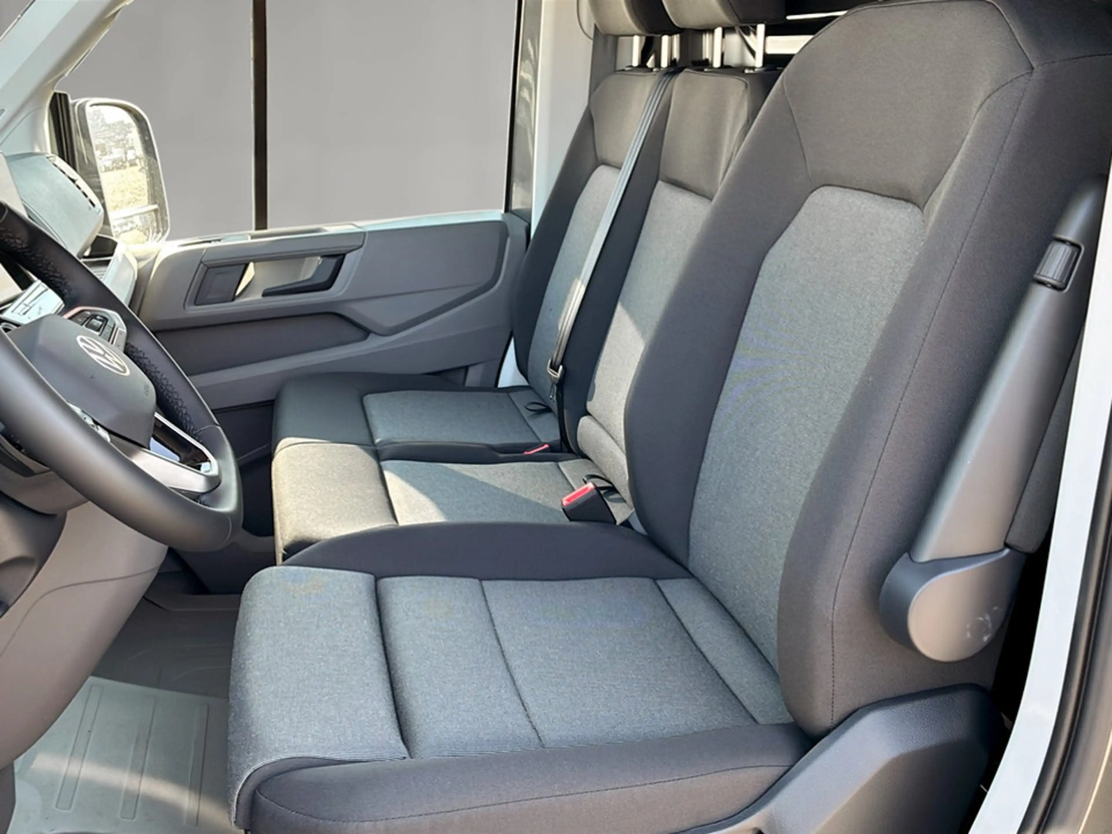 Volkswagen Crafter VW Crafter 35 T6 Kastenwagen L3H3 TDI 4MOTION — photo 7