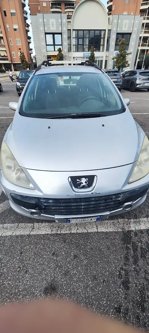 Peugeot 307 307 SW 1.6 hdi 16v XT - 2