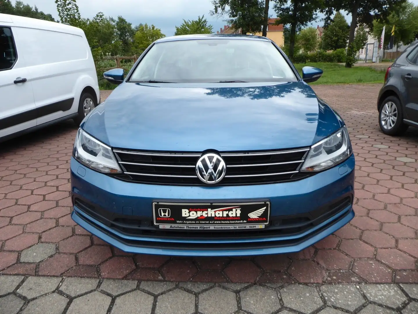 Volkswagen Jetta VI Basis BMT, SHZ, PDC, Standheizung Blau - 2