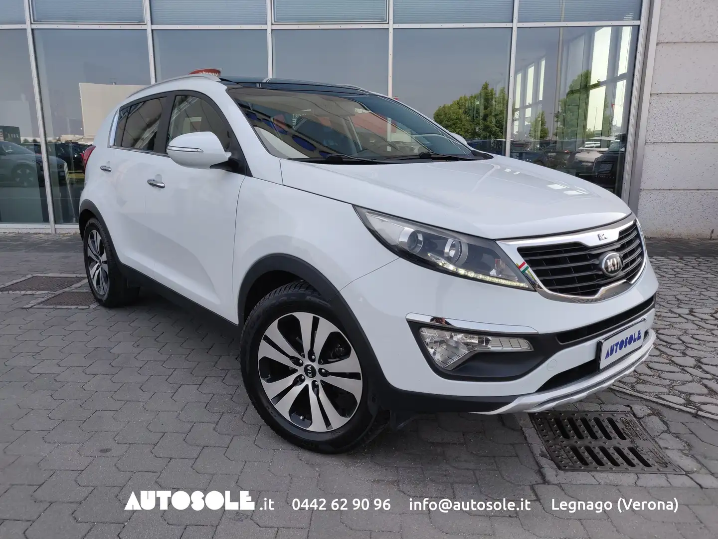 Kia Sportage 1.7 CRDI Class 2WD Weiß - 1