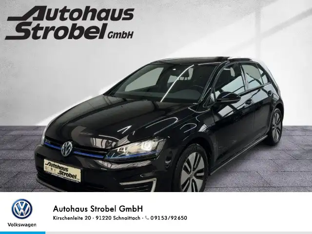 Volkswagen Golf GTE GTE 1.4 TSI DSG ACC LED Navi Climatronic Pa