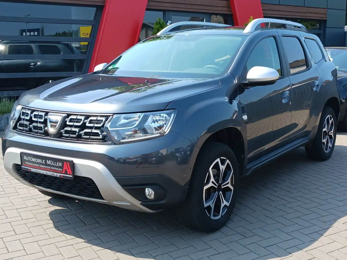 Dacia Duster Prestige *RFK*AHK*Navi*360 Kamera Gris - 1