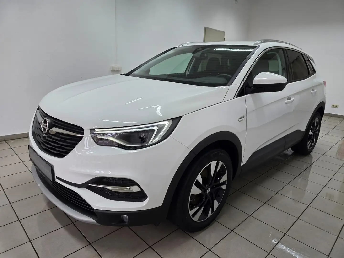 Opel Grandland X Dynamic LED Navi 360° Kamera Sitzheizung AHK Blanc - 1