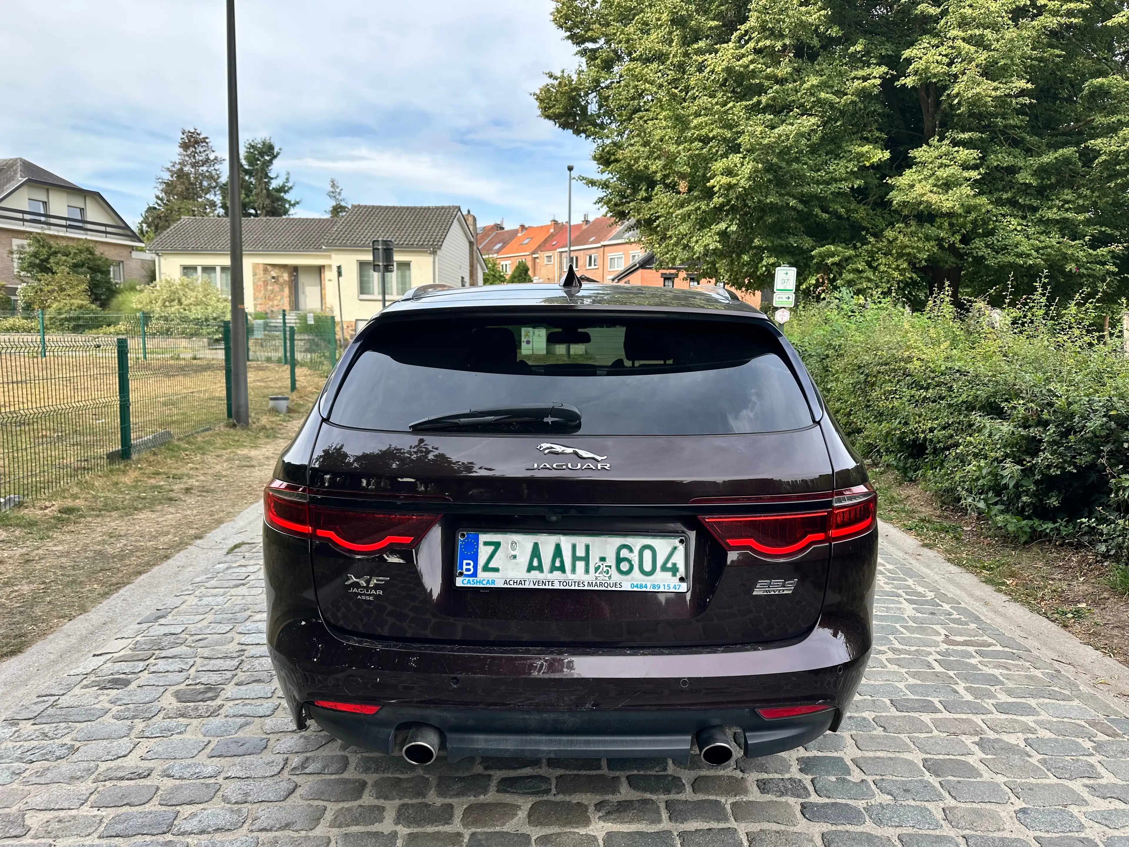 Jaguar XF XF Sportbrake 2.0 D AWD R-Sport (EU6.2) — photo 13
