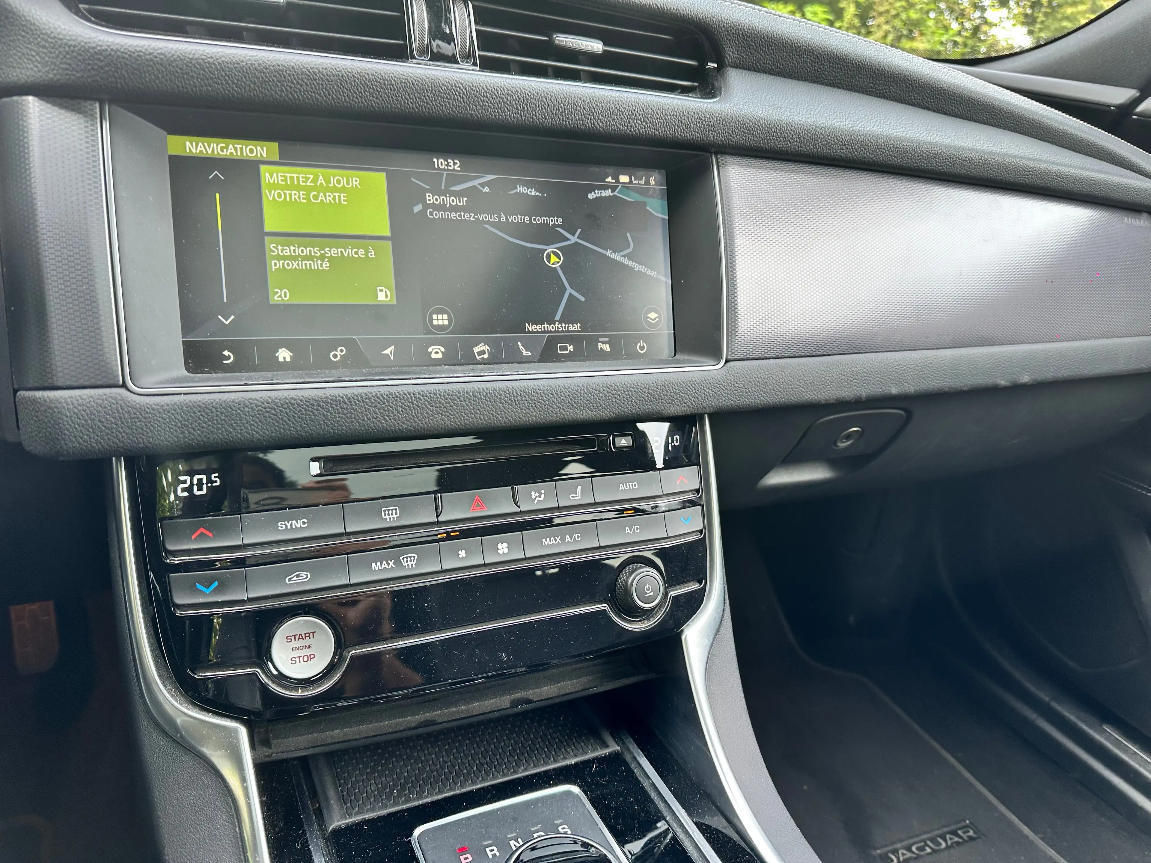 Jaguar XF XF Sportbrake 2.0 D AWD R-Sport (EU6.2) — photo 6