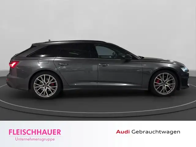 Audi A6 Avant view 7