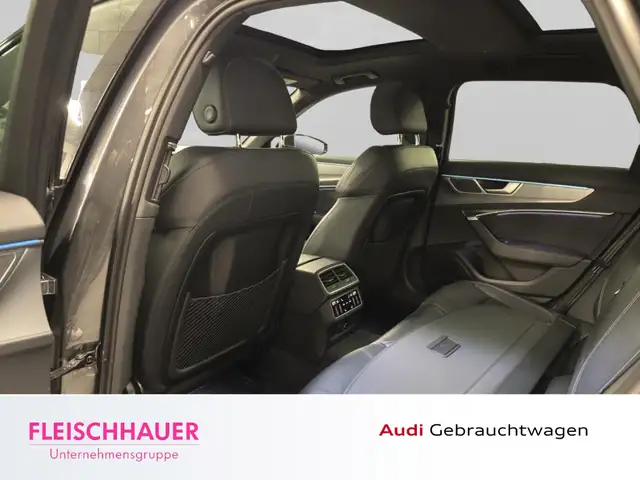 Audi A6 Avant view 13