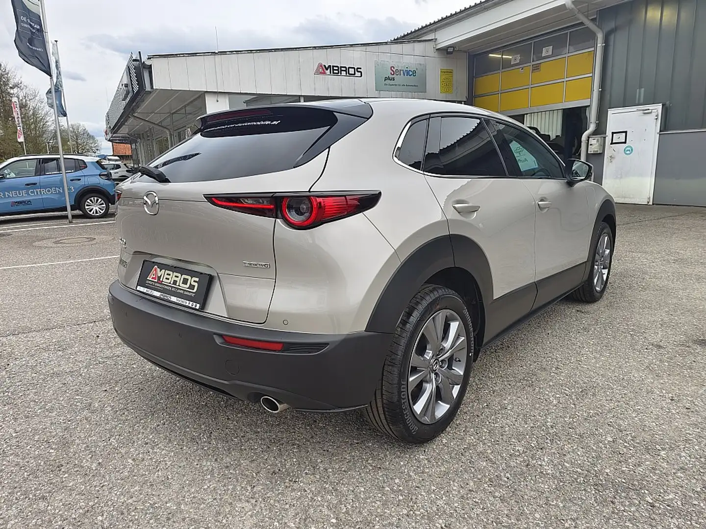 Mazda CX-30 e-Skyactive G150 AWD ALLRAD Exclusive-Line +Des... Grau - 2