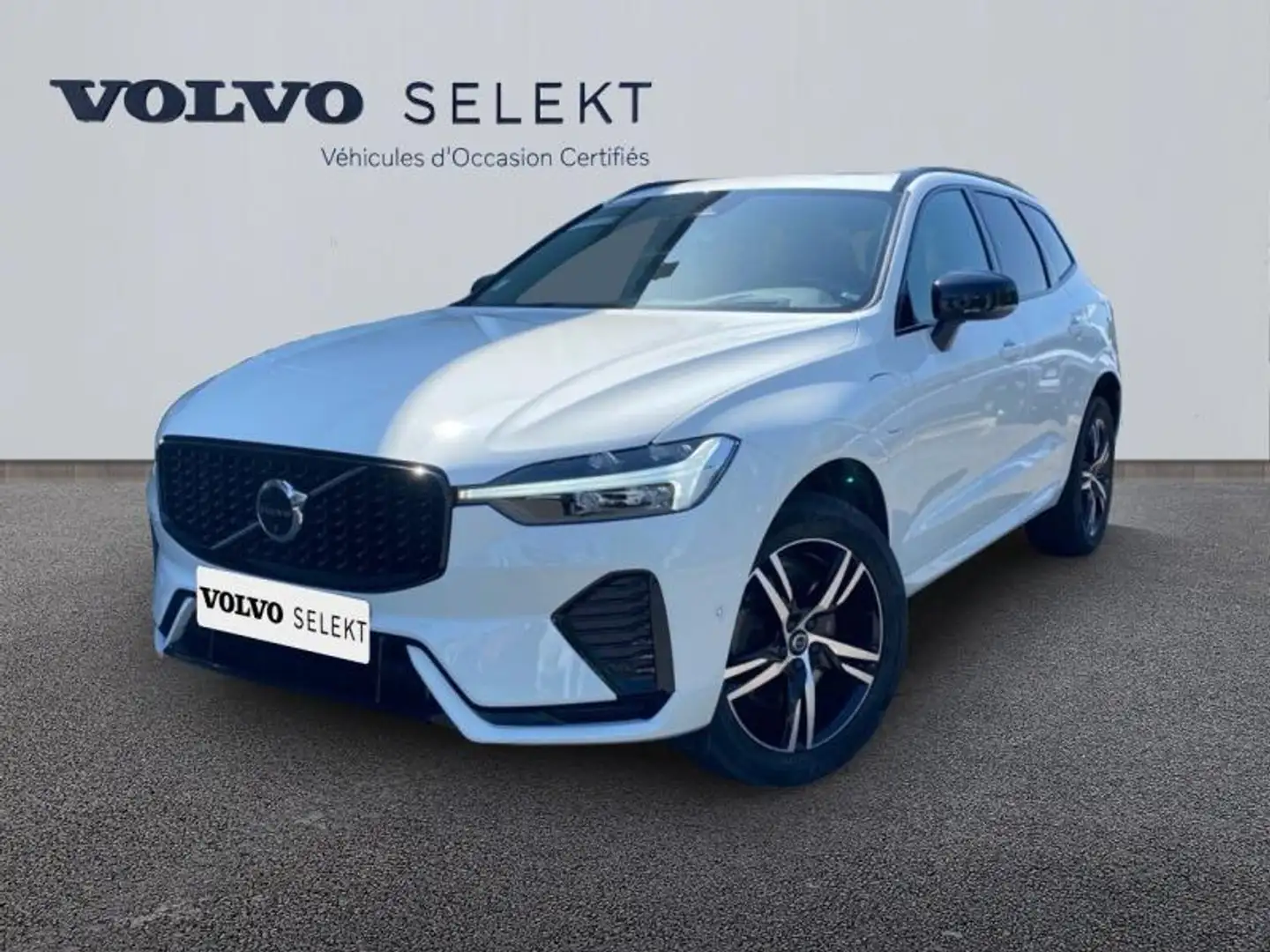 Volvo XC60 Recharge T6 AWD 340 ch R-Design Blanc - 1
