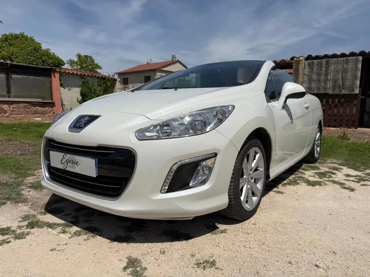 Peugeot 308 CC 1.6 e-HDi 115ch Sport Pack