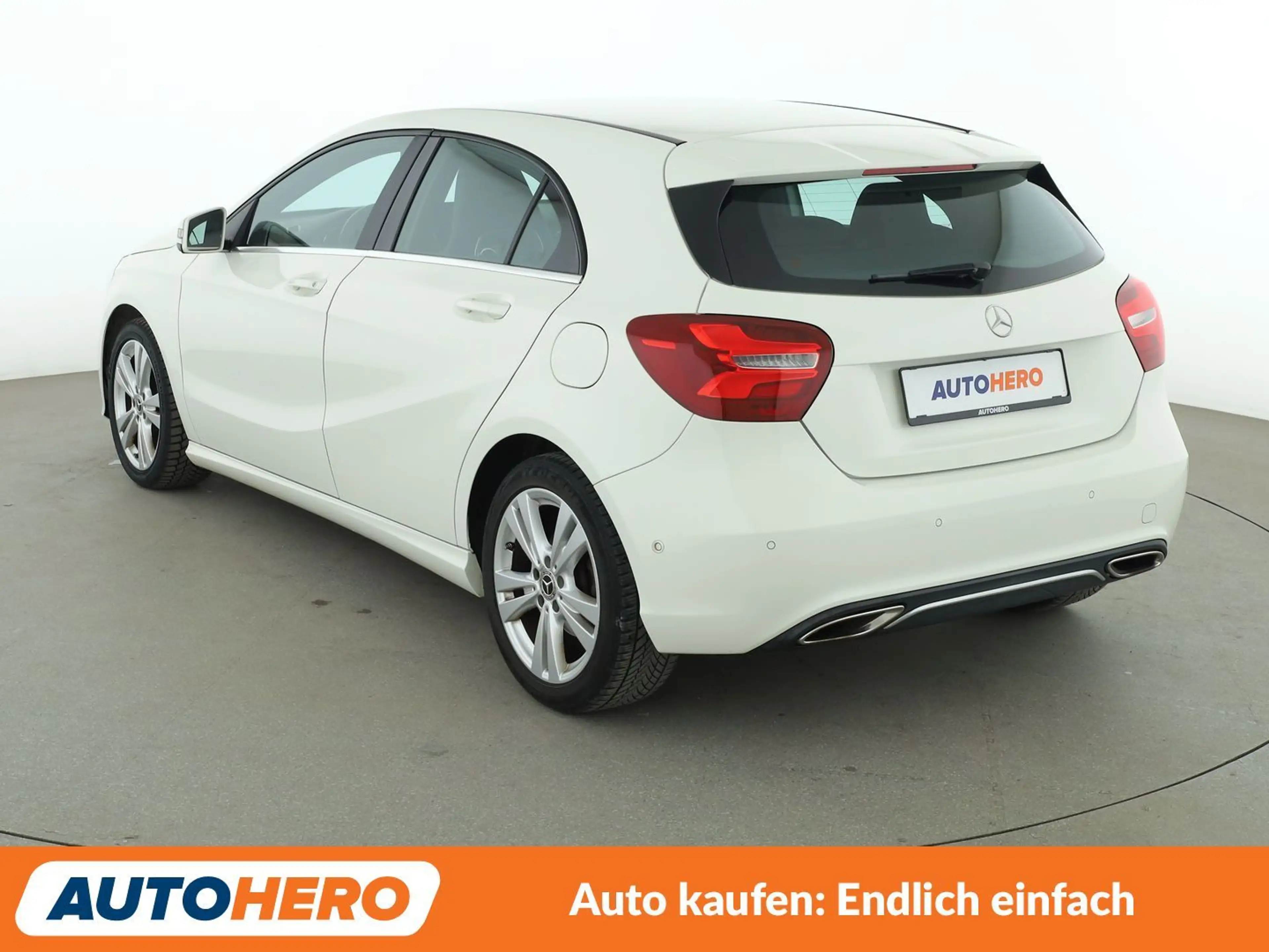 Mercedes-Benz A 180 A 180 BlueEfficiency Urban*NAV*LED*TEMPO*PDC*SHZ* — photo 4