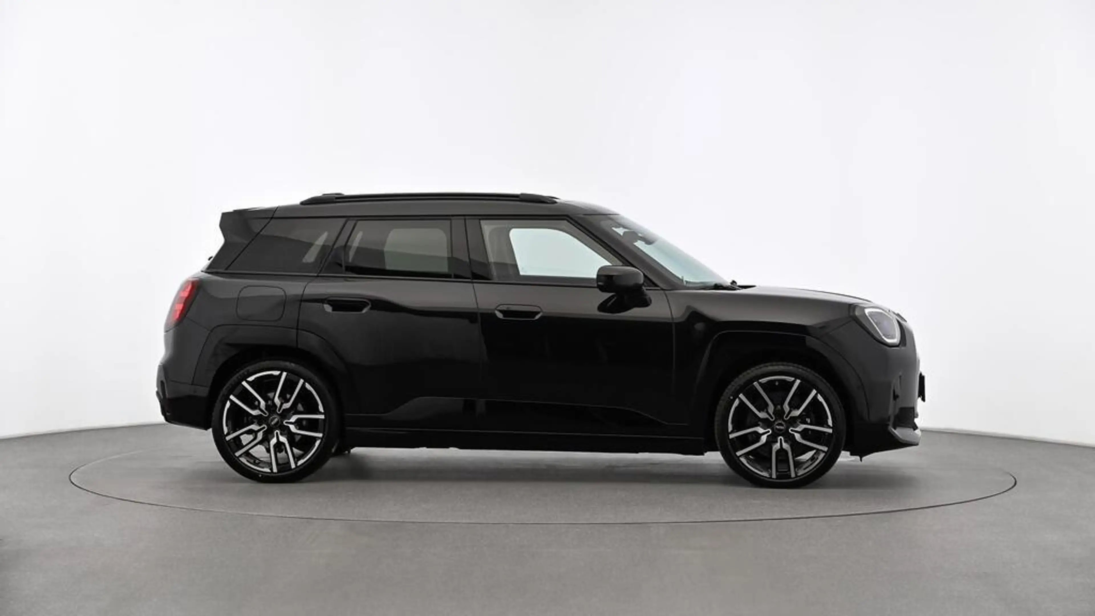 MINI Aceman E — photo 5