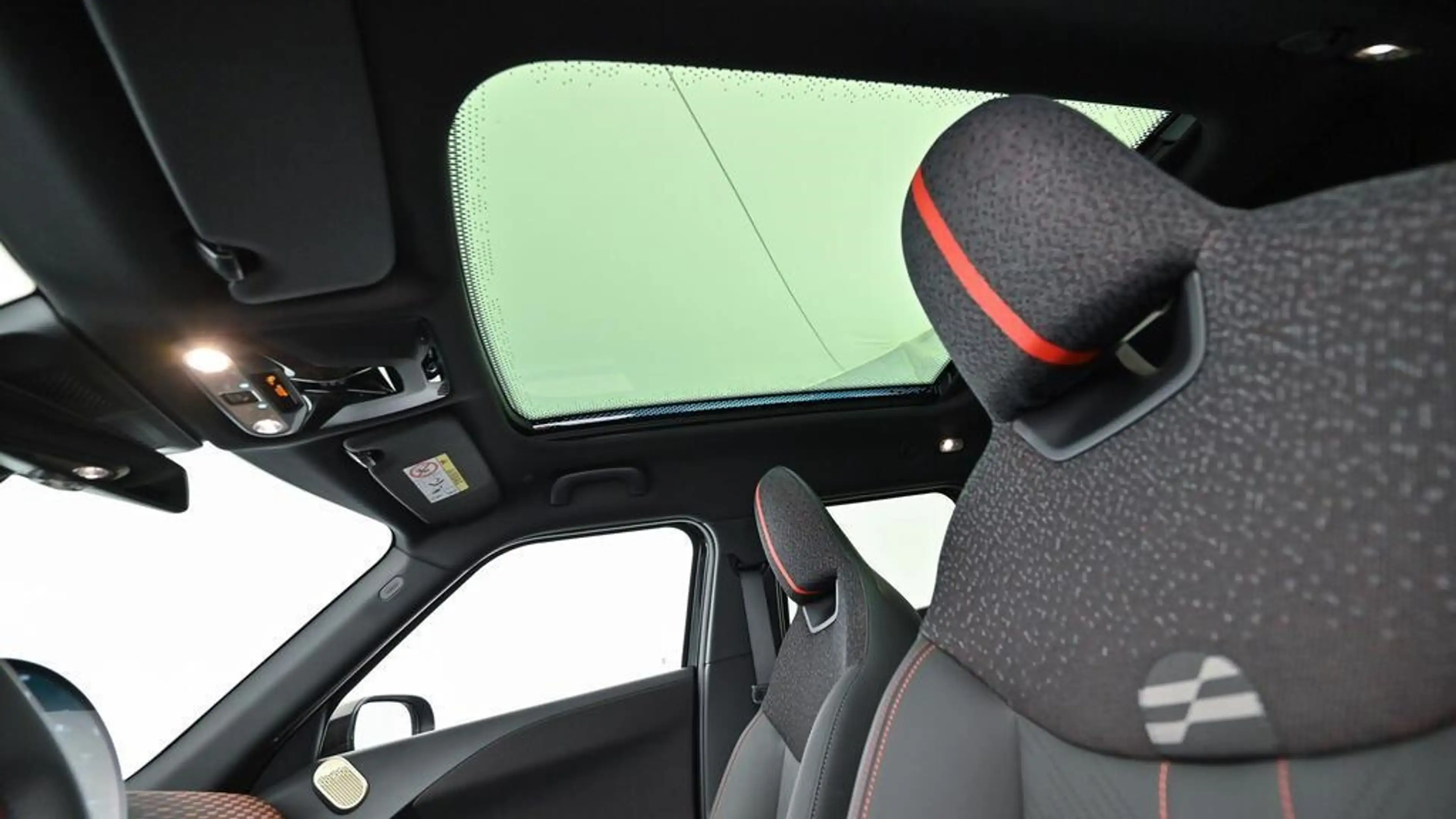 MINI Aceman E — photo 15