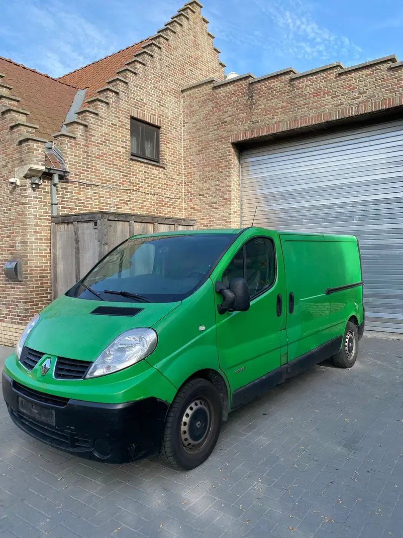 Renault Trafic 2.0 dCi 2013 Green - 1