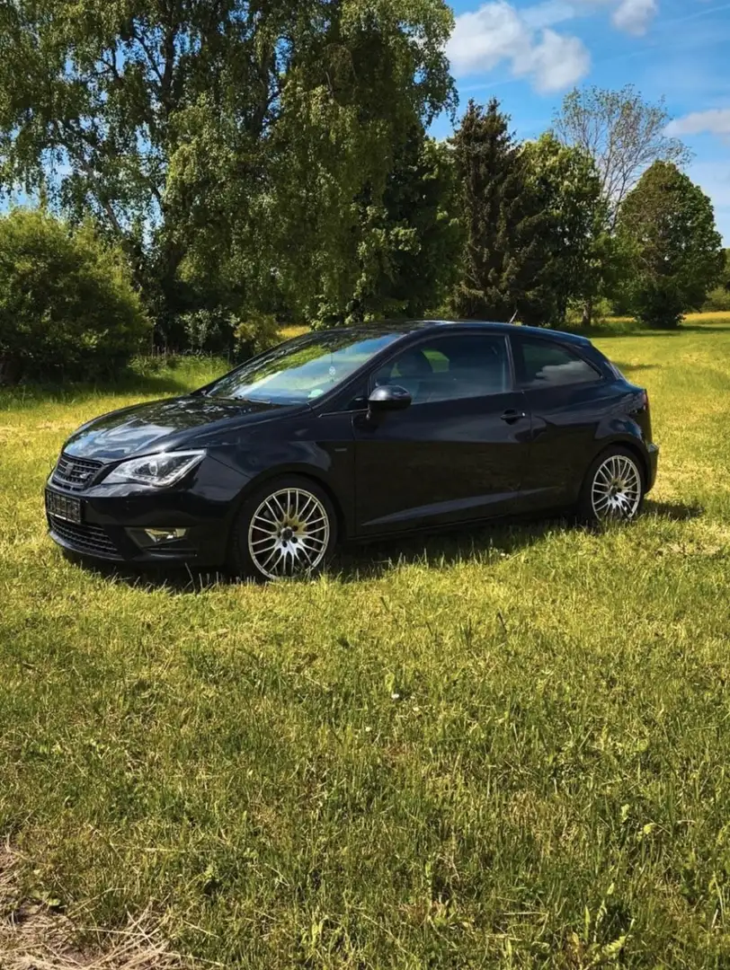 SEAT Ibiza SC 1.8 TSI S&S Cupra Schwarz - 2