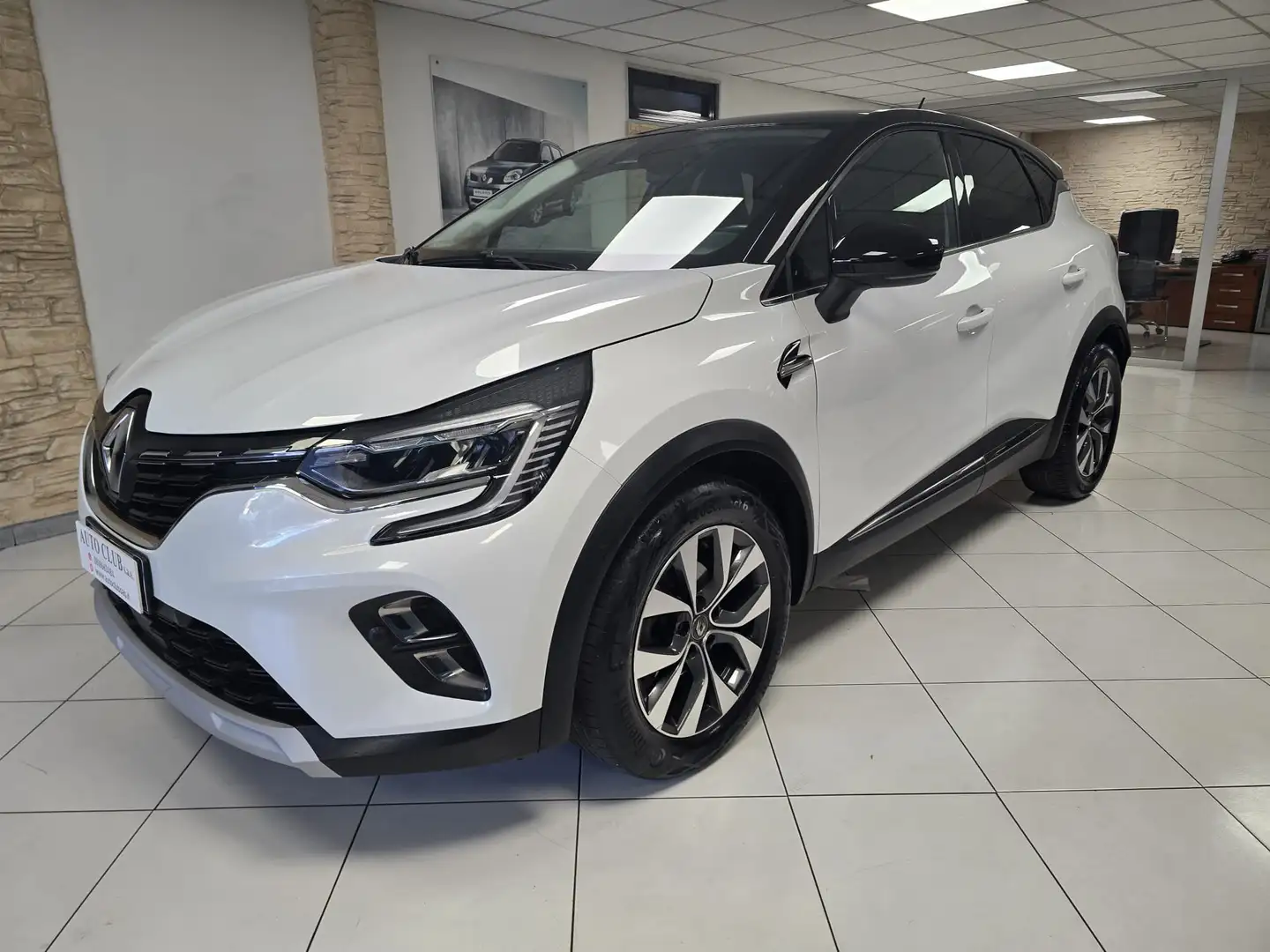 Renault Captur NUOVO CAPTUR Intens BLUE dCi 115 CV EDC Weiß - 1