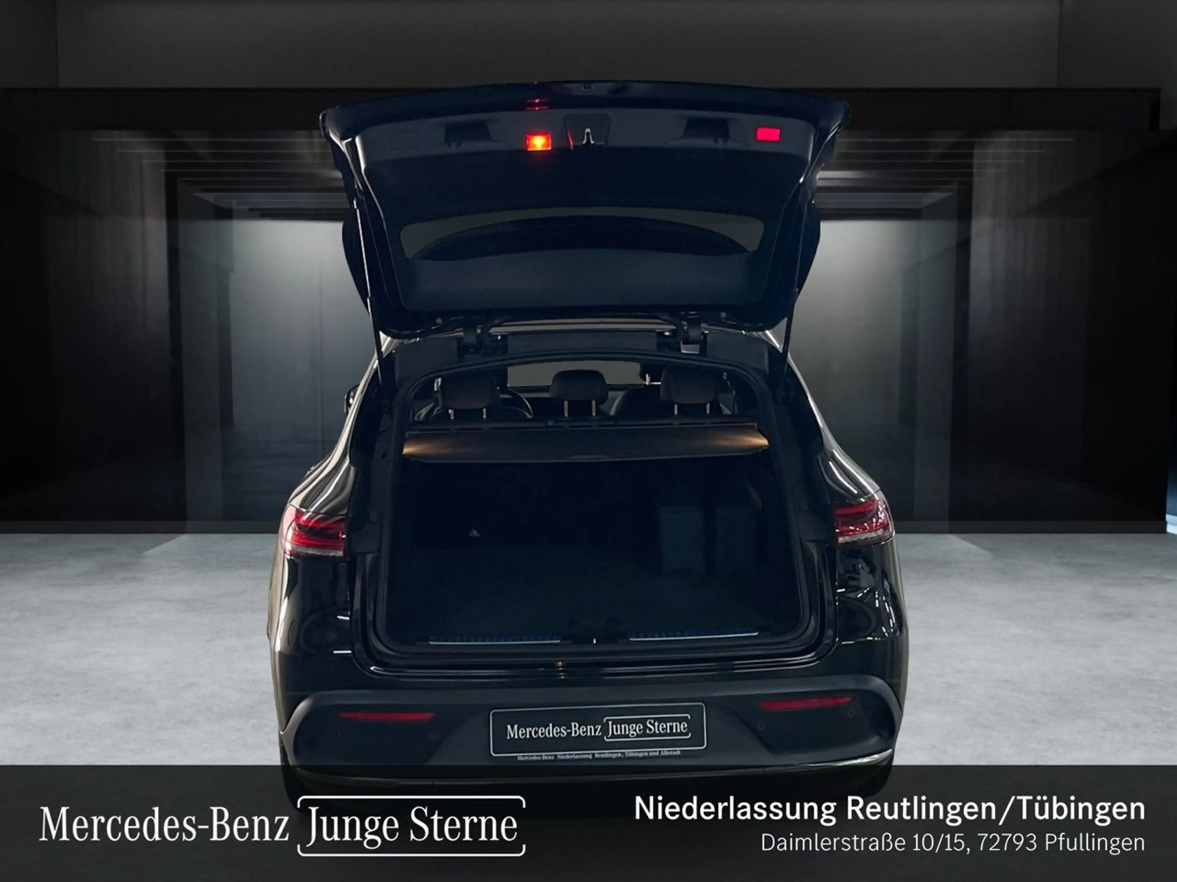 Mercedes-Benz EQC 400 4M AMG+DRIVERS+360+MULTIBEAM+FAHRASS — photo 8