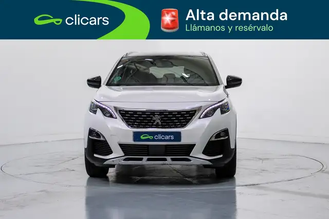 Peugeot 5008 view 2