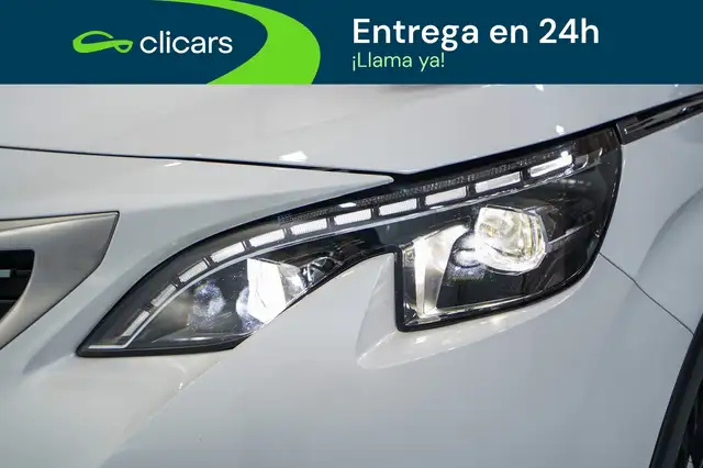 Peugeot 5008 view 10