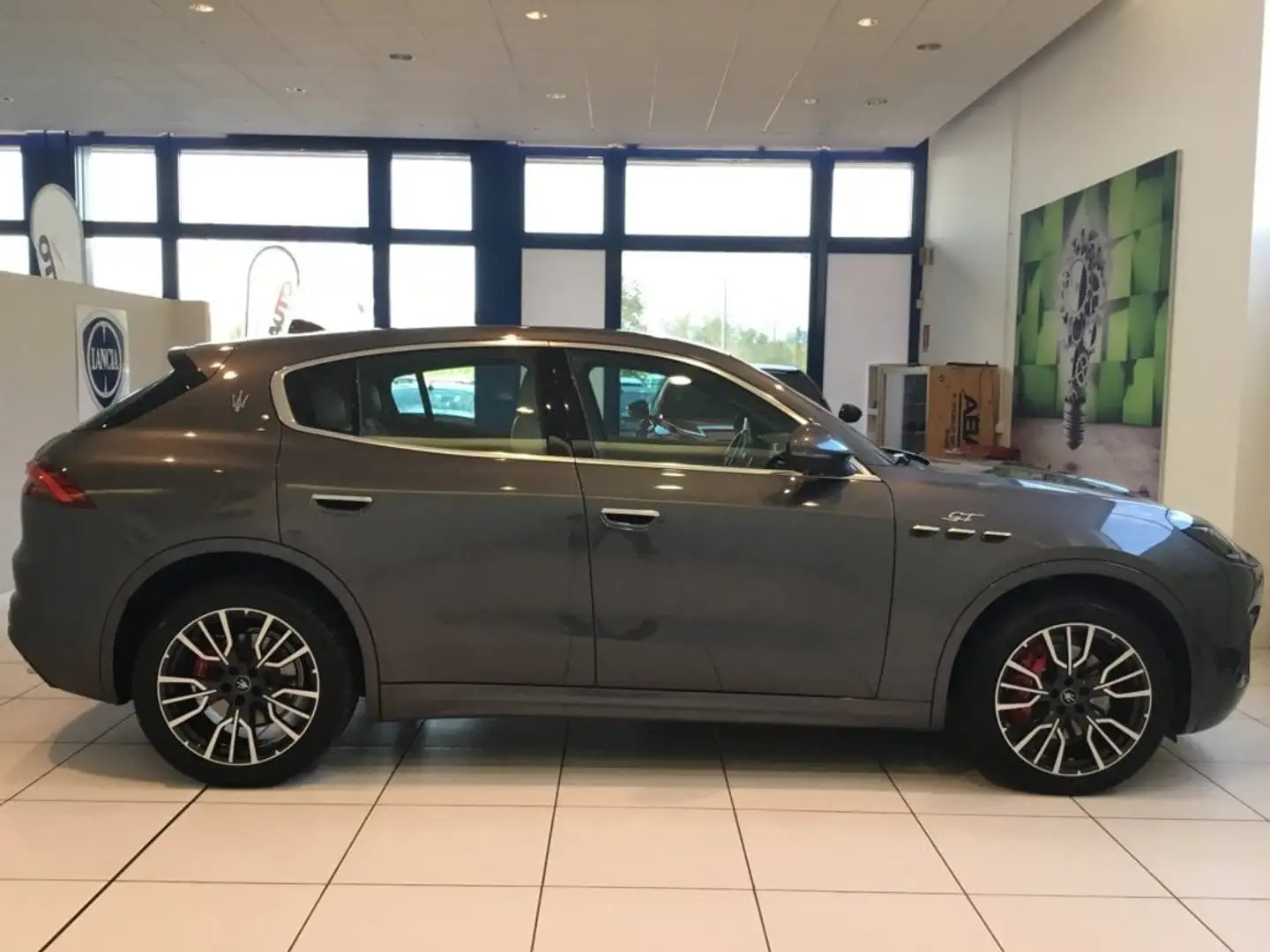 Maserati Grecale Grecale MHEV 300 CV AWD GT - PREZZO REALE Grau - 2
