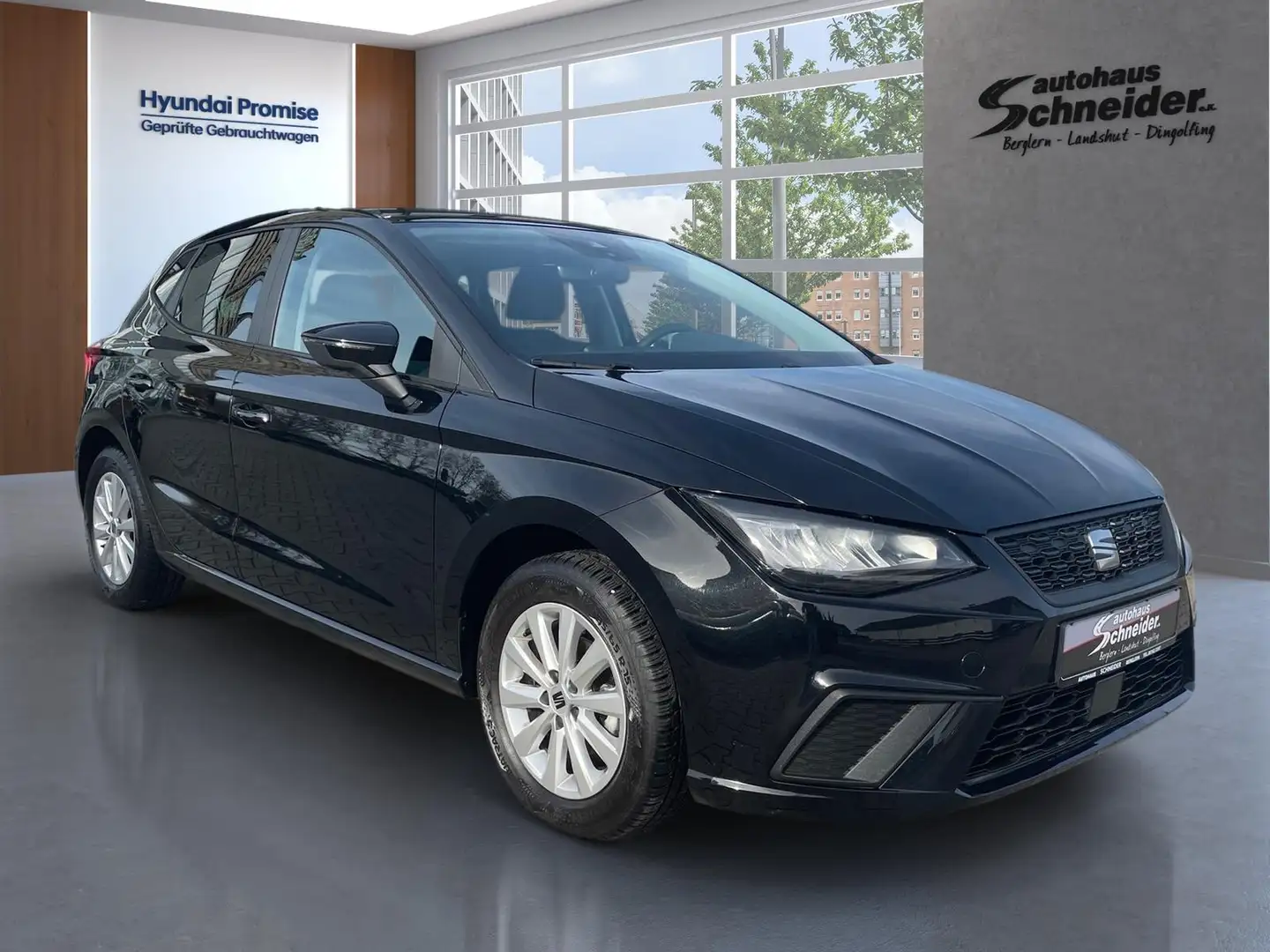 SEAT Ibiza 1.0 TSI 5-Gang STYLE NAVI/LED/SHZ/ALLWETTERREIFEN Schwarz - 2