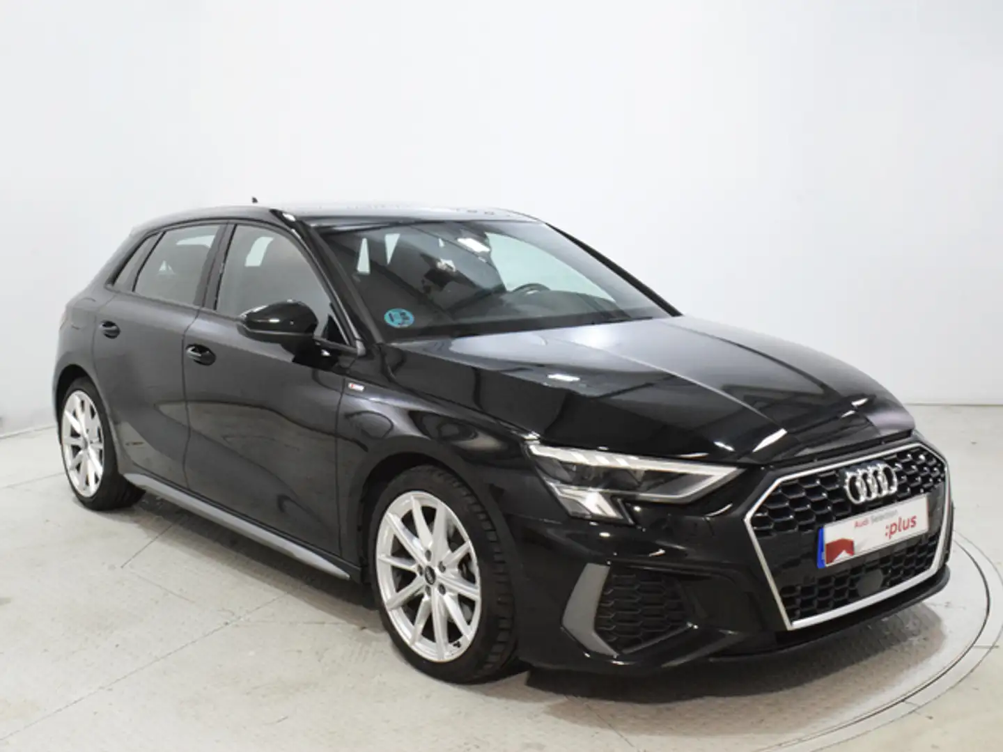 Audi A3 Sportback 30TDI S line Negro - 1