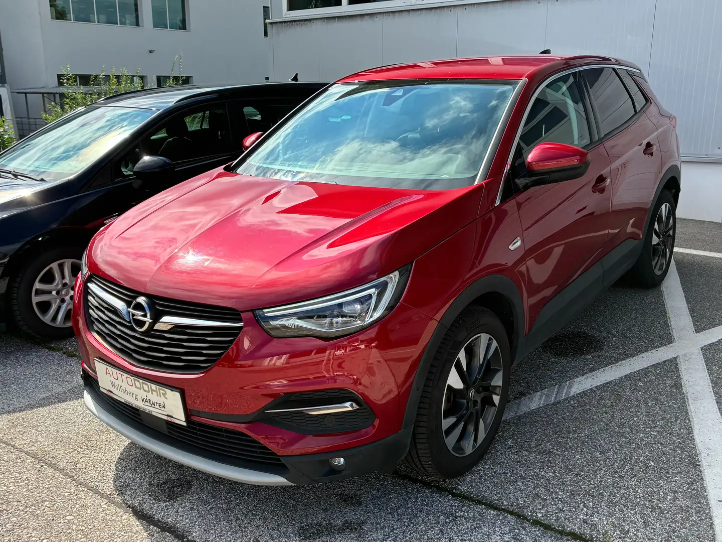 Opel Grandland X Grandland X 1,6 CDTI BlueInjection Innovation Rot - 1