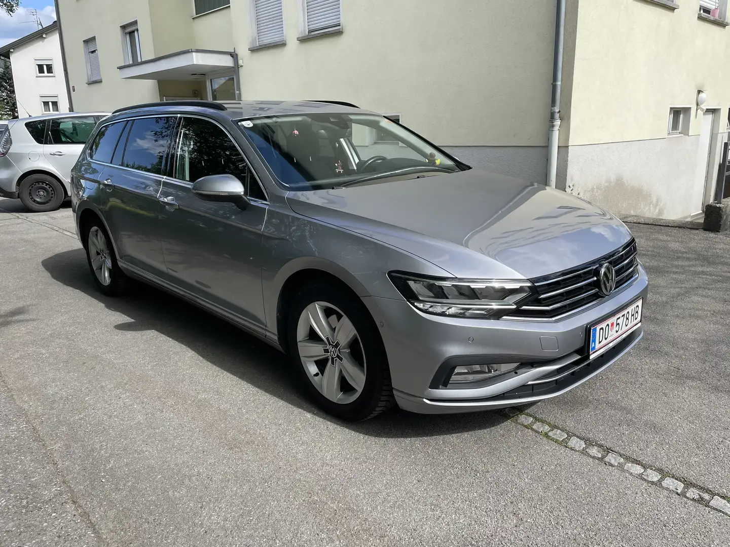 Volkswagen Passat Variant Business 2,0 TDI SCR DSG - 1