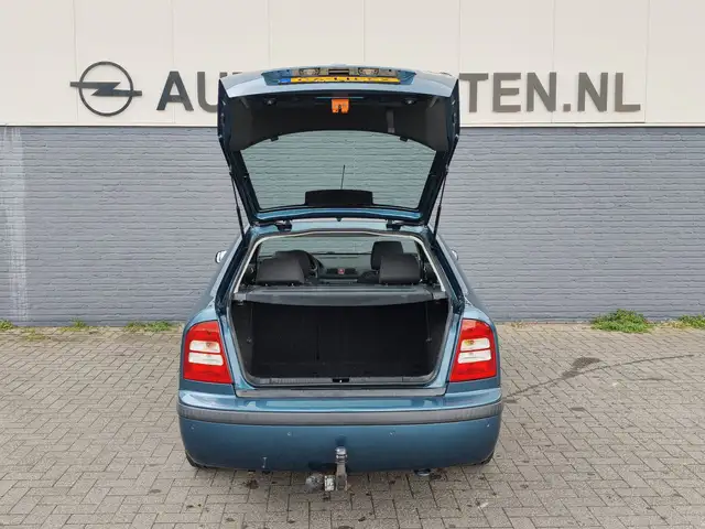 Skoda Octavia view 12