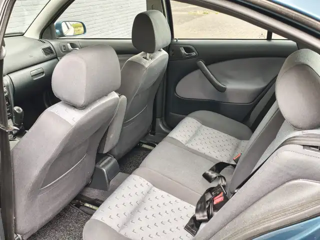 Skoda Octavia view 8