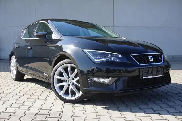 SEAT Leon 1.4TSI FR Navi Voll-LED 18"Alu PDC SHZ
