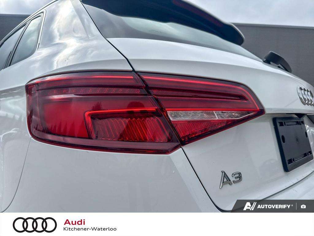 2018 Audi A3 e-tron 1.4T Progressiv FWD 6sp S tronic thumb 10