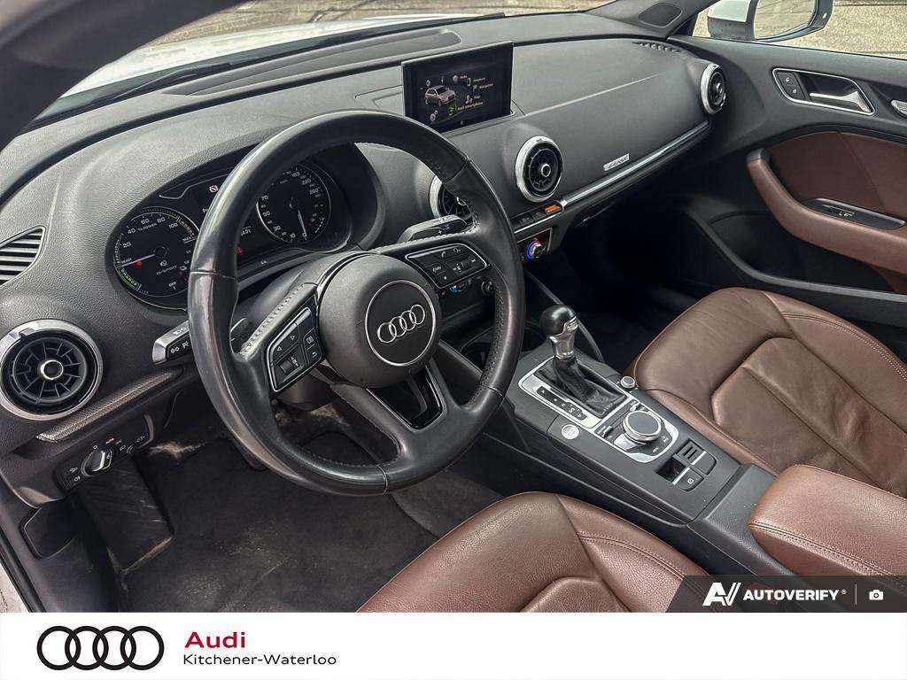 2018 Audi A3 e-tron 1.4T Progressiv FWD 6sp S tronic thumb 12