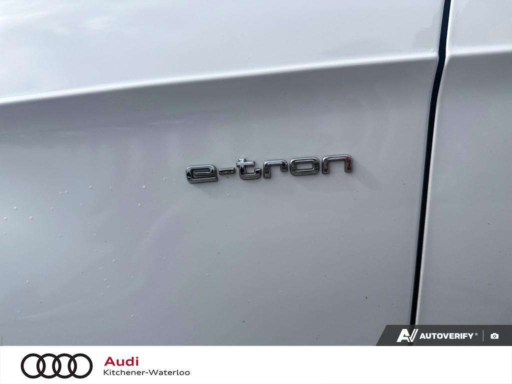 2018 Audi A3 e-tron 1.4T Progressiv FWD 6sp S tronic thumb 9