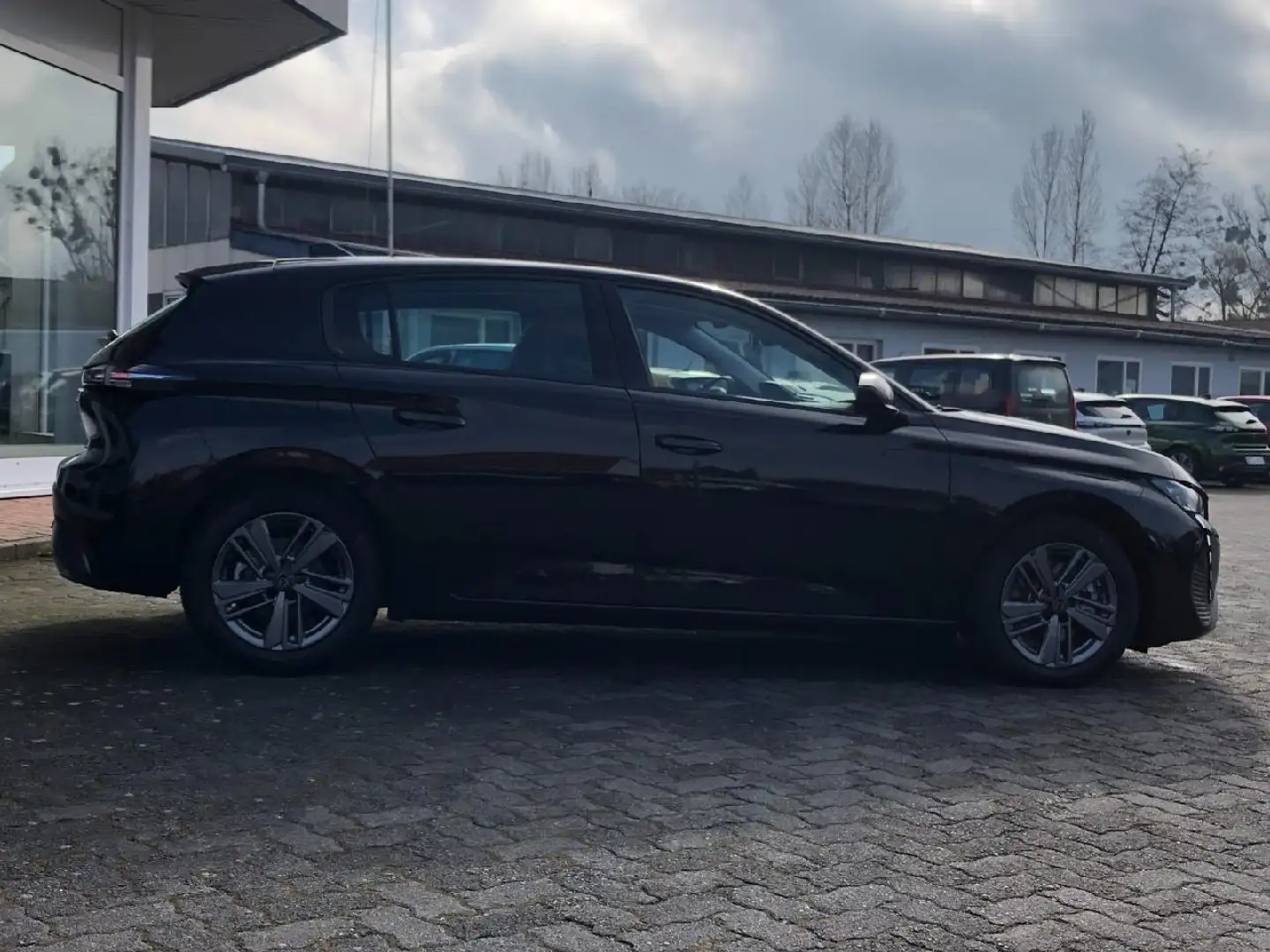 Peugeot 308 Active Pack - 2