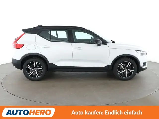 Volvo XC40 view 7