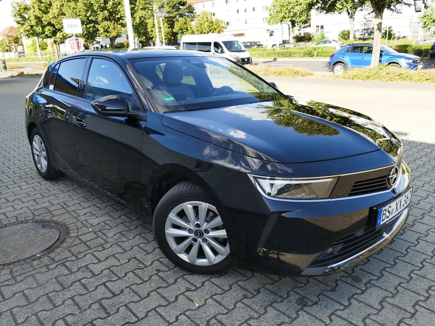Opel Astra Astra L 1.2 Turbo Automatik Business Edition Schwarz - 1