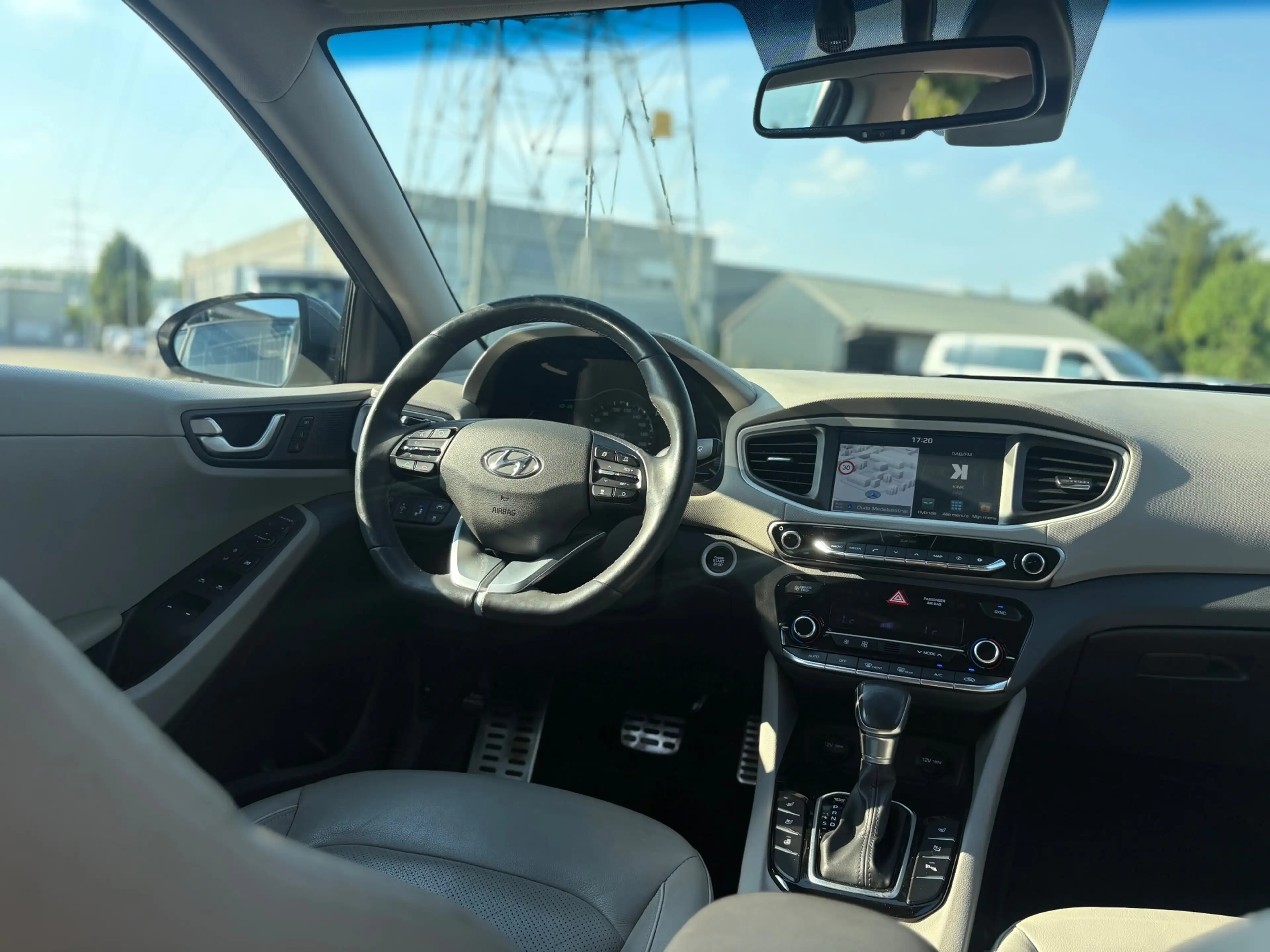 Hyundai IONIQ 1.6 GDi Trend Hybrid | BOMVOL OPTIES | Leder | 17” — photo 11