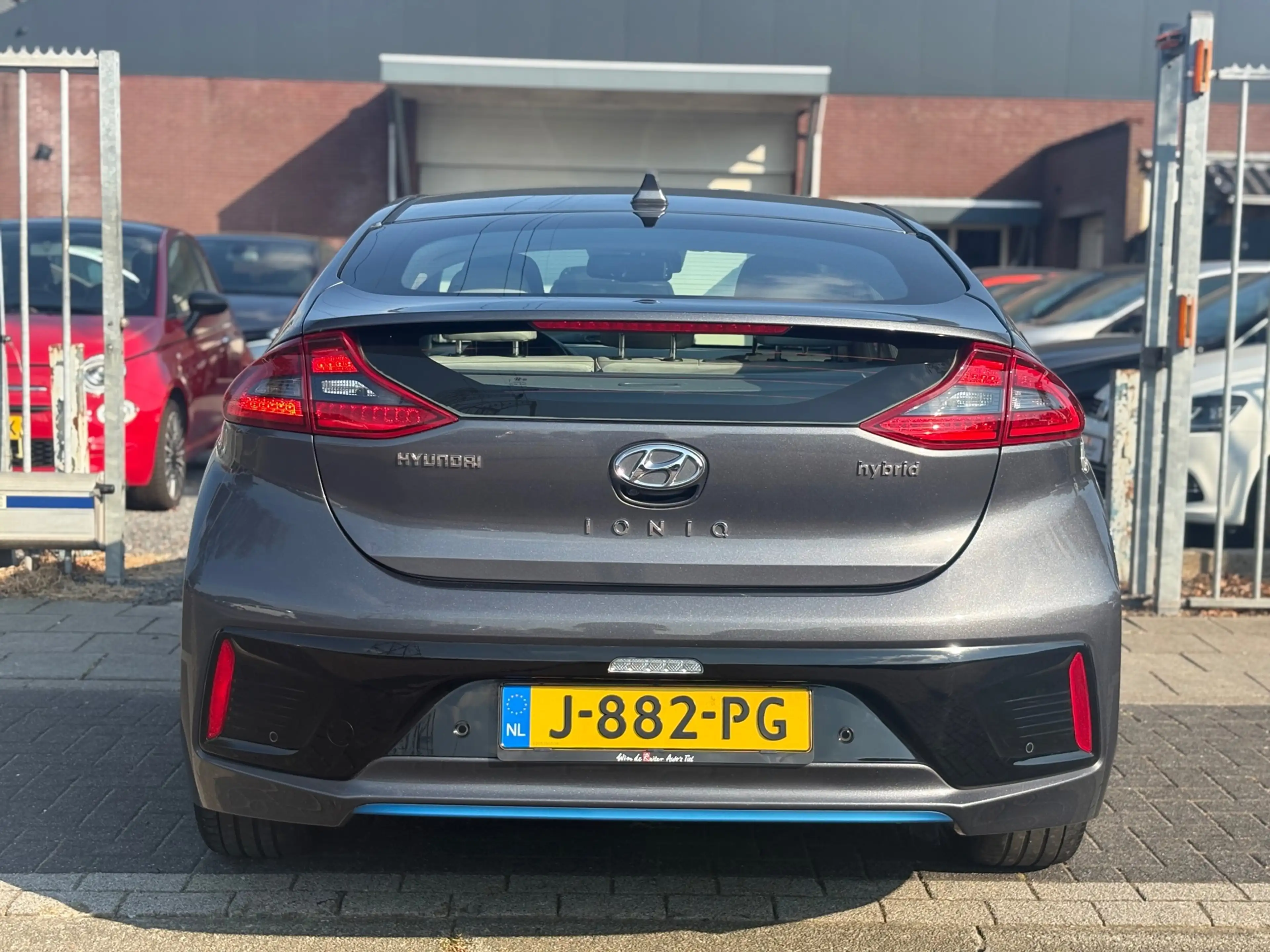 Hyundai IONIQ 1.6 GDi Trend Hybrid | BOMVOL OPTIES | Leder | 17” — photo 4