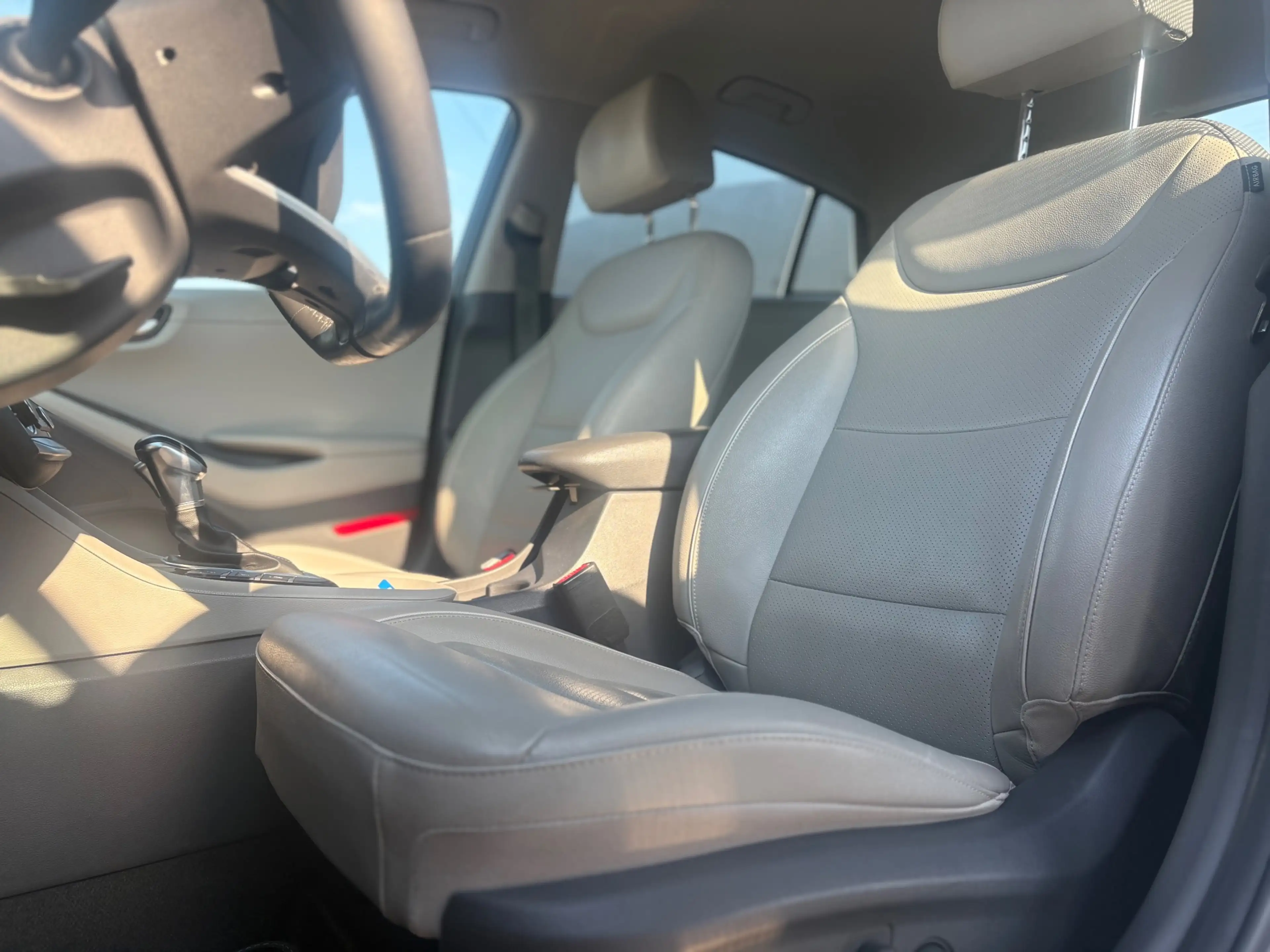 Hyundai IONIQ 1.6 GDi Trend Hybrid | BOMVOL OPTIES | Leder | 17” — photo 9