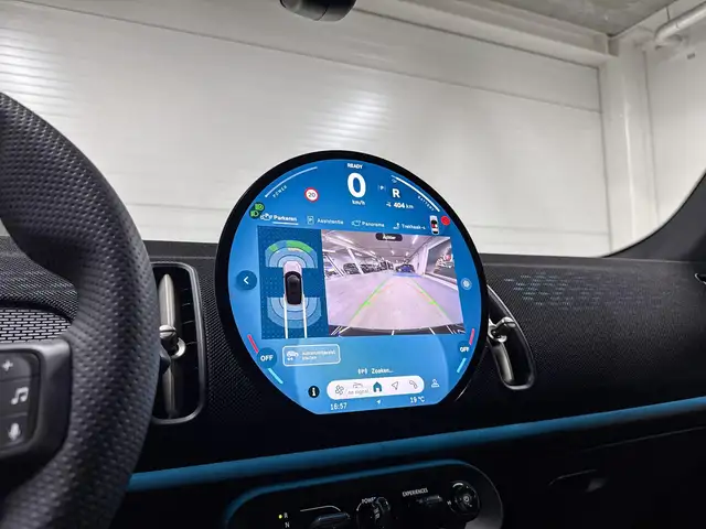 Mini Countryman view 14