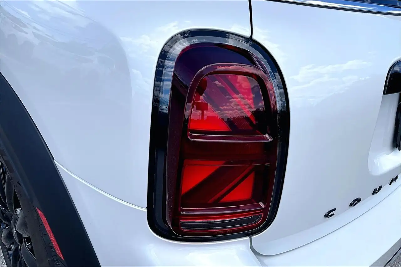 MINI Cooper S Countryman снимка MINI Cooper S Countryman