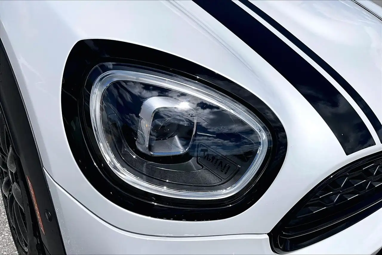 MINI Cooper S Countryman снимка MINI Cooper S Countryman
