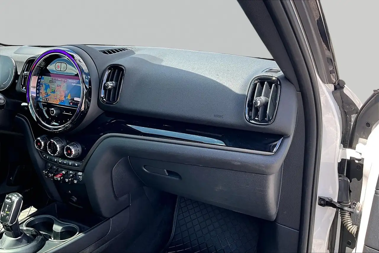 MINI Cooper S Countryman снимка MINI Cooper S Countryman