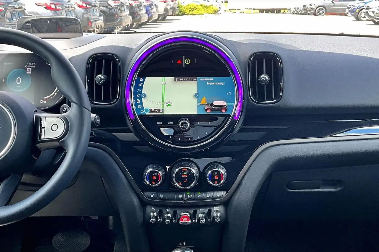 MINI Cooper S Countryman снимка MINI Cooper S Countryman