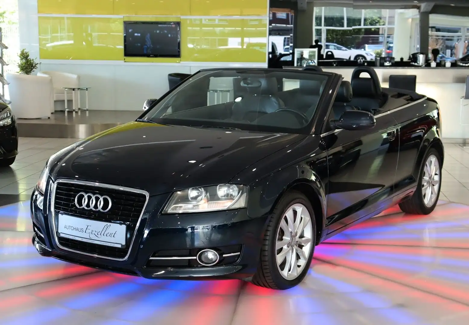 Audi A3 Cabriolet Ambition*LEDER*NAVI*PDC*ALU*MFL*SHZ Blau - 1
